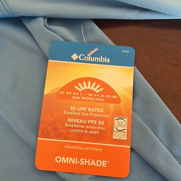 Men’s Columbia Shirt - Picture 4 of 4